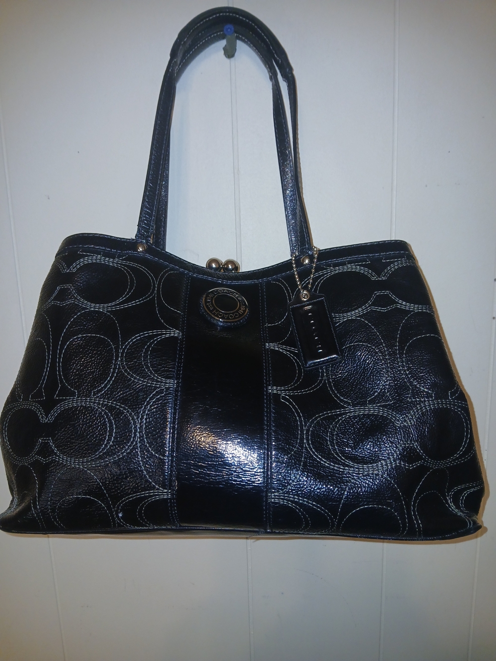 Coach Black Signature Shoulder Tote with Kiss-Lock - Picture 1 of 4